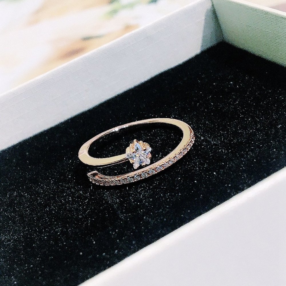 NEW 18K Rose Gold Diamond Star Adjustable Ring - Picture 3 of 11